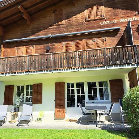 Chalet Spitzhorn - Your Peak Getaway - Private Terrasse & Gratis Parkplatz Gsteig المظهر الخارجي الصورة