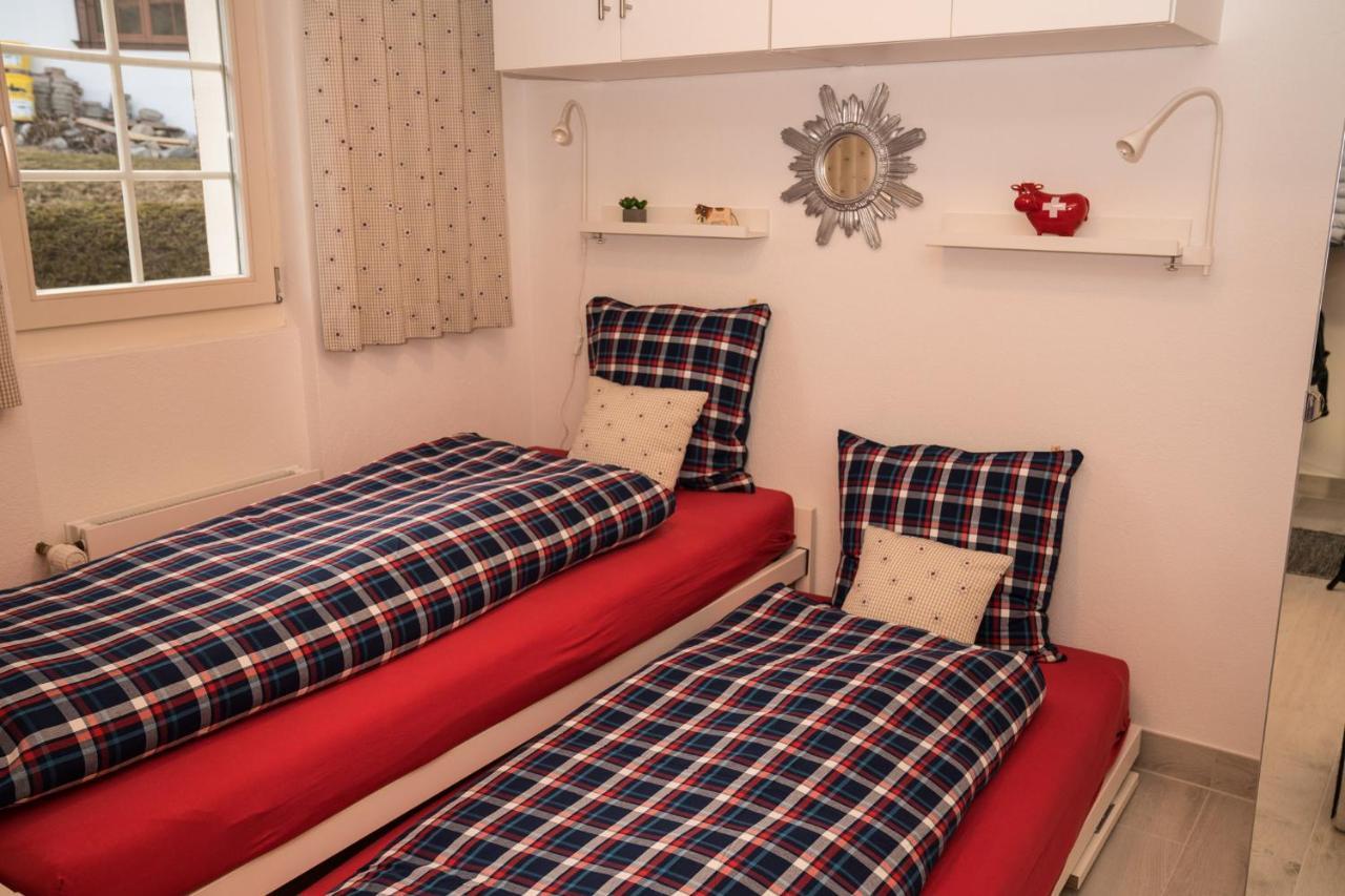 Chalet Spitzhorn - Your Peak Getaway - Private Terrasse & Gratis Parkplatz Gsteig المظهر الخارجي الصورة