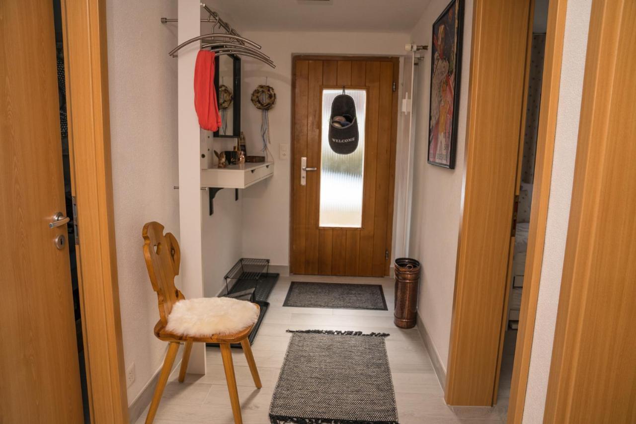 Chalet Spitzhorn - Your Peak Getaway - Private Terrasse & Gratis Parkplatz Gsteig المظهر الخارجي الصورة